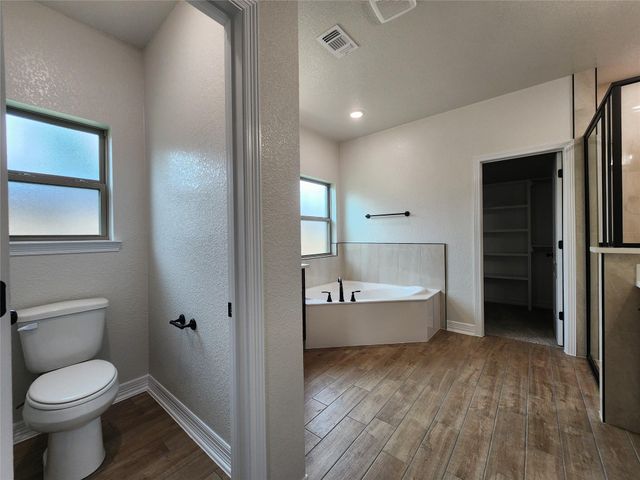 806 Eagle Heights DR, Salado, TX 76571