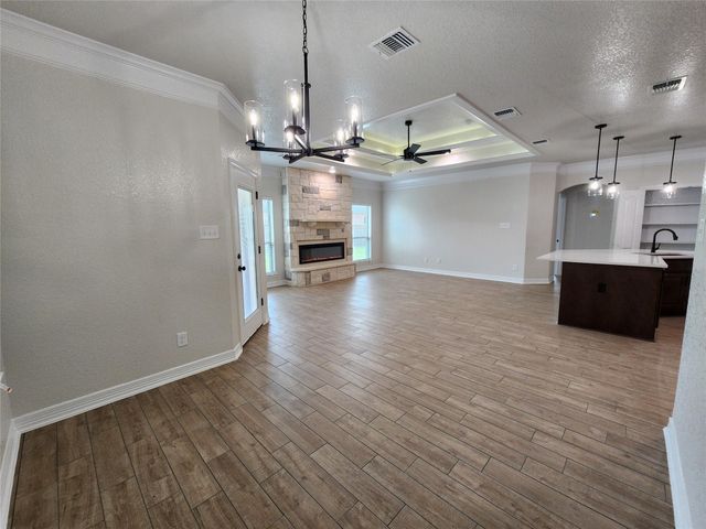 806 Eagle Heights DR, Salado, TX 76571