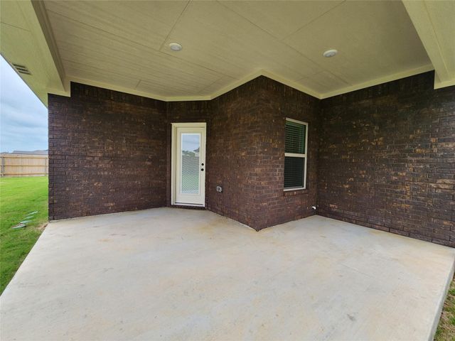 806 Eagle Heights DR, Salado, TX 76571