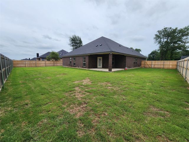 806 Eagle Heights DR, Salado, TX 76571