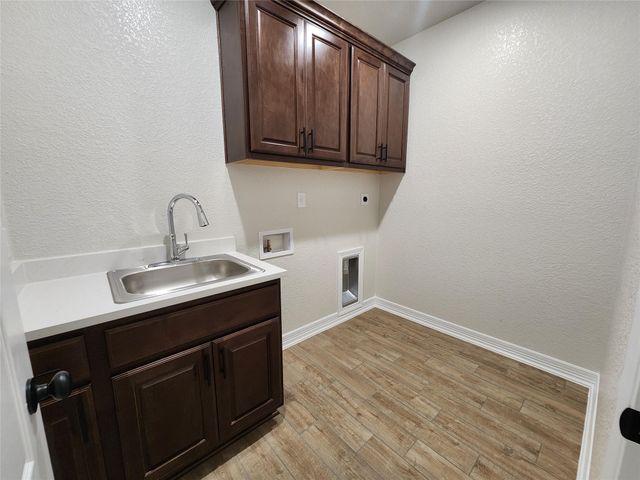 806 Eagle Heights DR, Salado, TX 76571