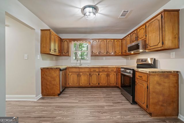 4762 Chapel Hill Road, Douglasville, GA 30135