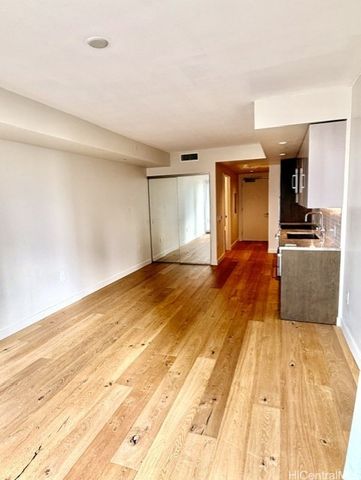 1001 Queen Street 1307, Honolulu, HI 96814
