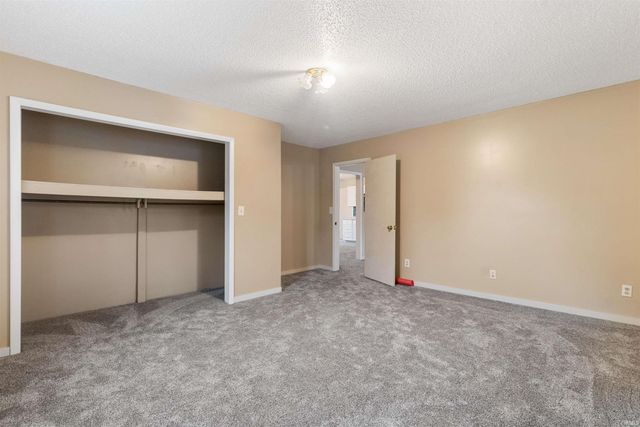 1306 S Garden Street, Kendallville, IN 45755