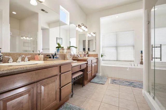 27051 Toyon Ridge Trail, Valley Center, CA 92082