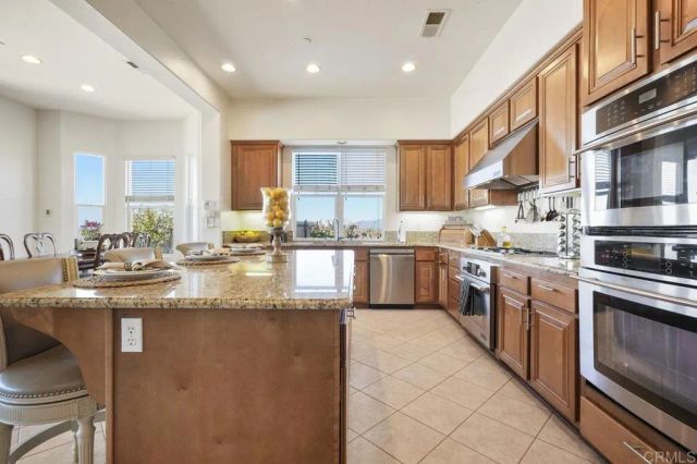 27051 Toyon Ridge Trail, Valley Center, CA 92082