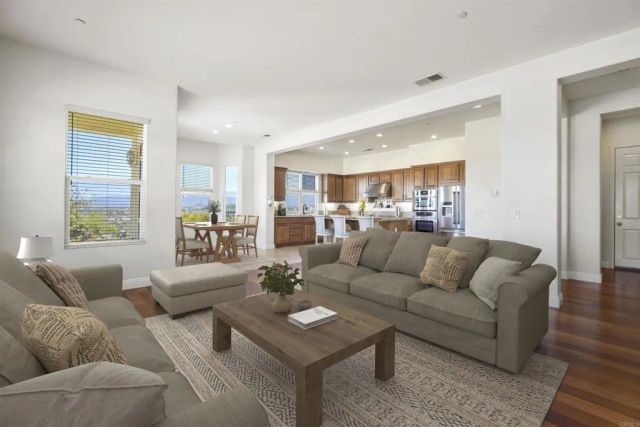 27051 Toyon Ridge Trail, Valley Center, CA 92082