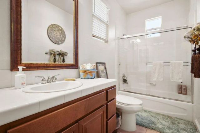 27051 Toyon Ridge Trail, Valley Center, CA 92082