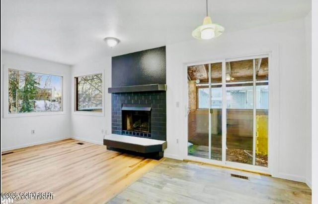 2900 Sun Spot Circle, Anchorage, AK 99507