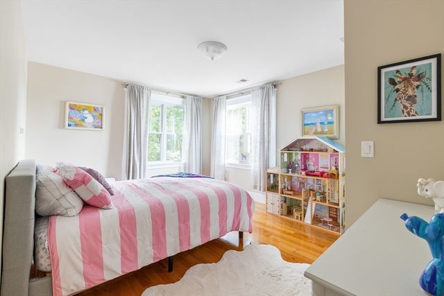 37 Sassamon Ave, Milton, MA 02186