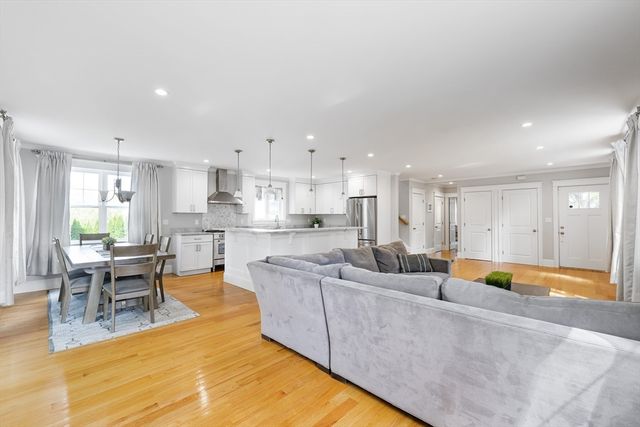 37 Sassamon Ave, Milton, MA 02186