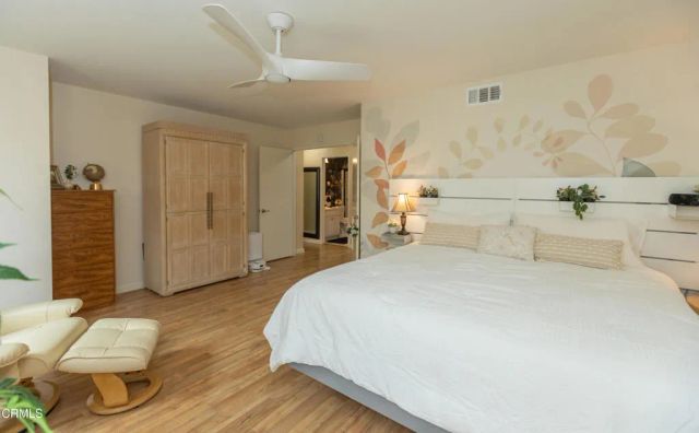 40033 Village 40, Camarillo, CA 93012