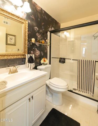 40033 Village 40, Camarillo, CA 93012