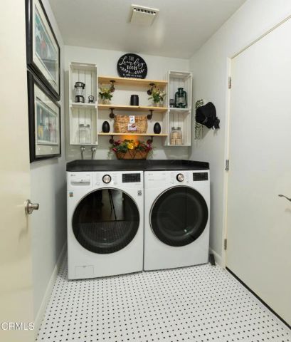 40033 Village 40, Camarillo, CA 93012