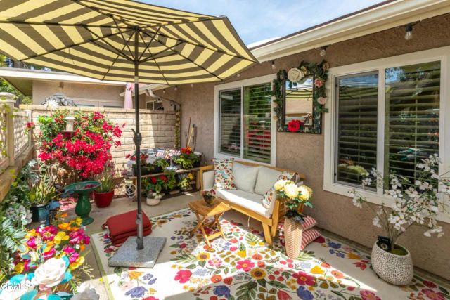 40033 Village 40, Camarillo, CA 93012