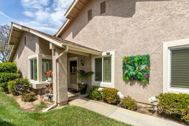 40033 Village 40, Camarillo, CA 93012