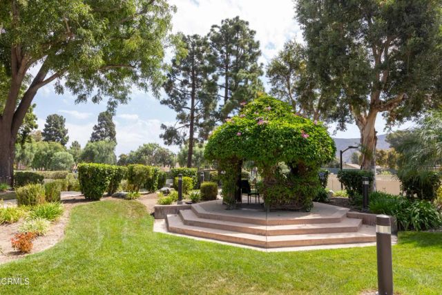 40033 Village 40, Camarillo, CA 93012