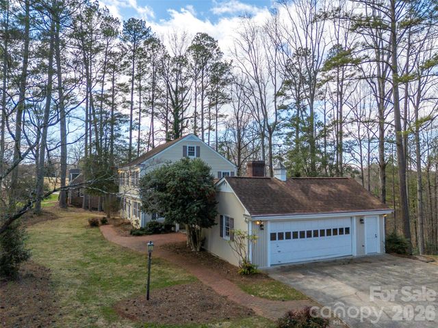 149 Woodbriar Street, Forest City, NC 28043