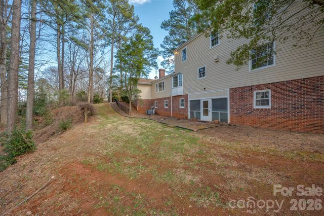 149 Woodbriar Street, Forest City, NC 28043