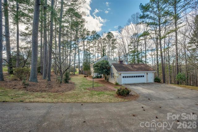 149 Woodbriar Street, Forest City, NC 28043