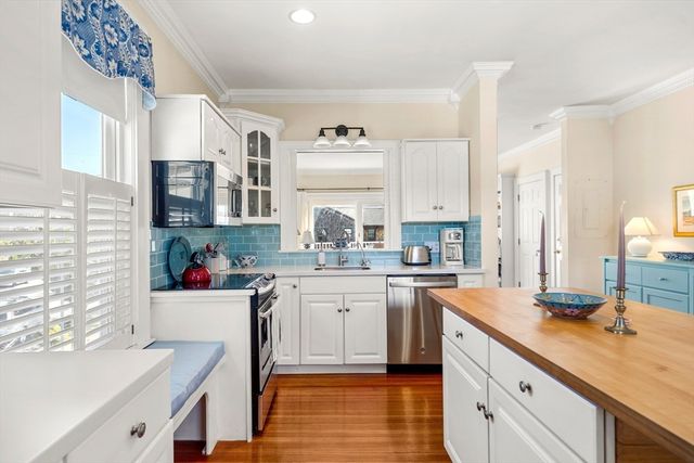 60 Gregory 3, Marblehead, MA 01945