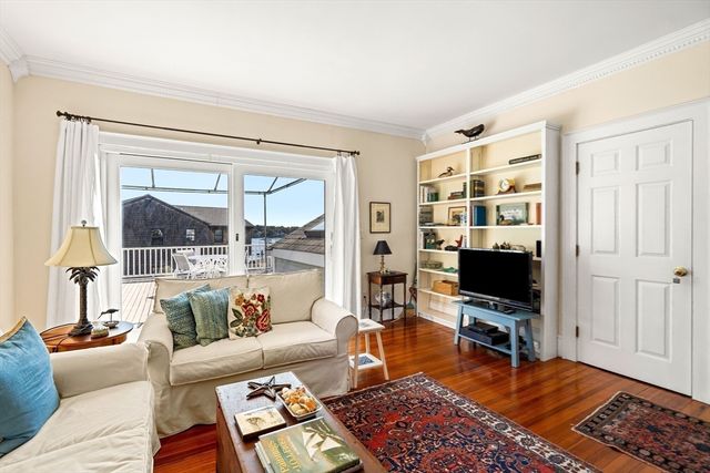 60 Gregory 3, Marblehead, MA 01945