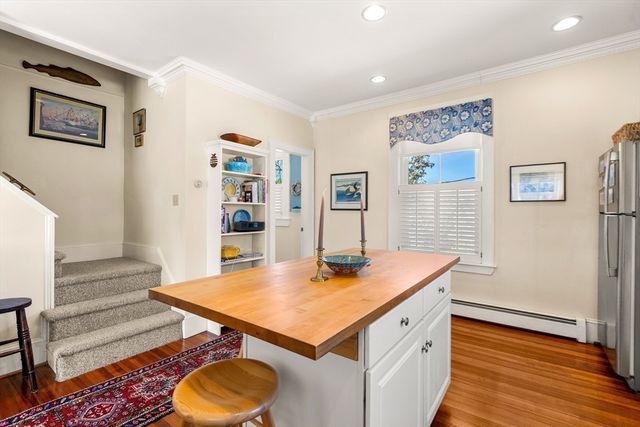 60 Gregory 3, Marblehead, MA 01945