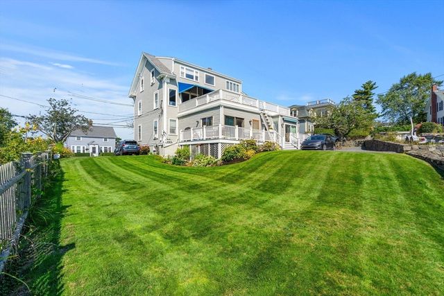 60 Gregory 3, Marblehead, MA 01945