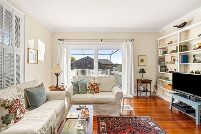 60 Gregory 3, Marblehead, MA 01945