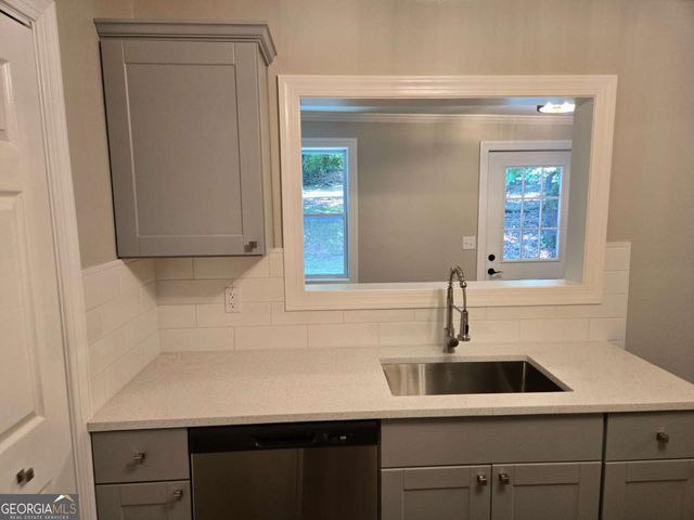 131 Mountain View Drive, Gainesville, GA 30501