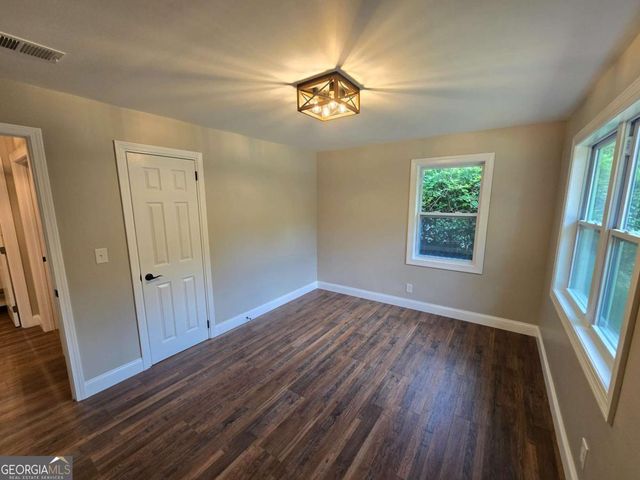 131 Mountain View Drive, Gainesville, GA 30501
