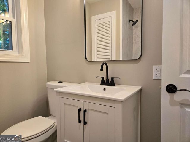 131 Mountain View Drive, Gainesville, GA 30501