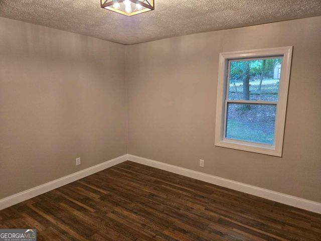 131 Mountain View Drive, Gainesville, GA 30501