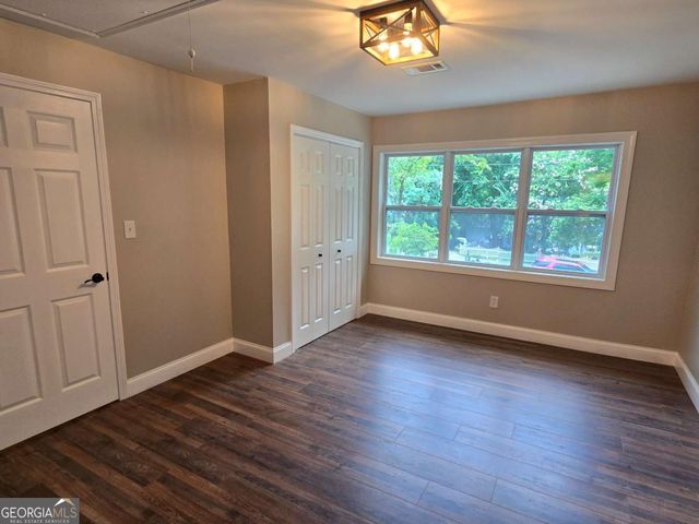 131 Mountain View Drive, Gainesville, GA 30501