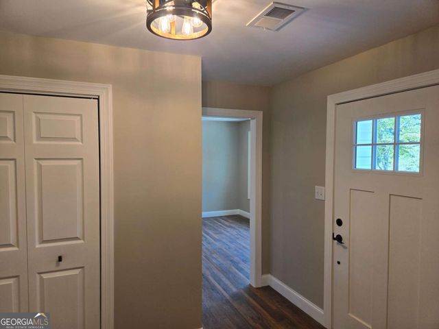 131 Mountain View Drive, Gainesville, GA 30501