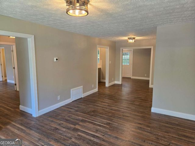 131 Mountain View Drive, Gainesville, GA 30501