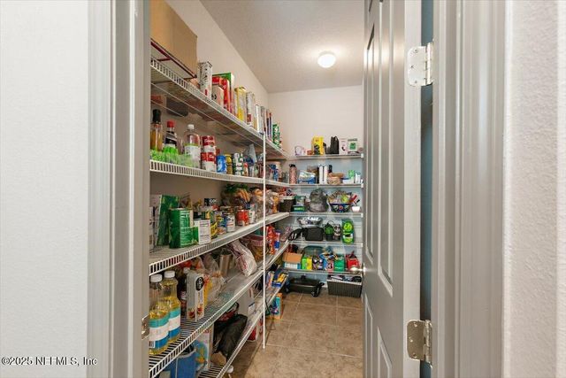 15037 RUSSELL BRIDGE Drive, Jacksonville, FL 32259