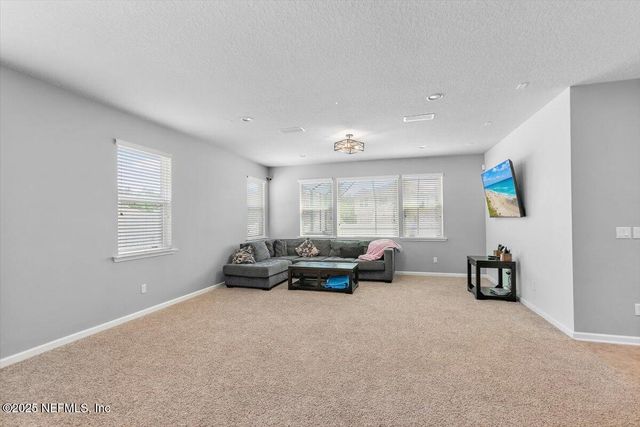 15037 RUSSELL BRIDGE Drive, Jacksonville, FL 32259
