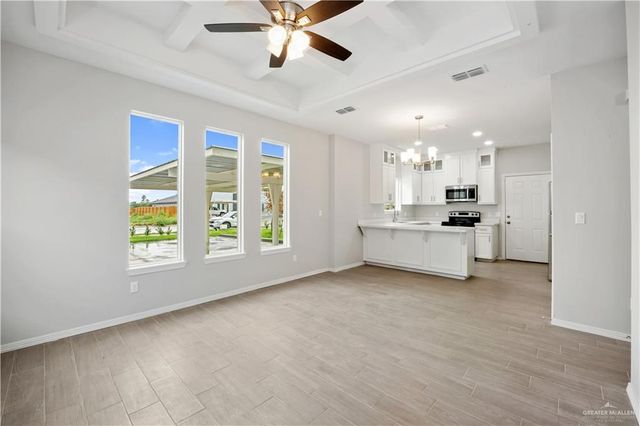 905 Deluxe Street, Alamo, TX 78589