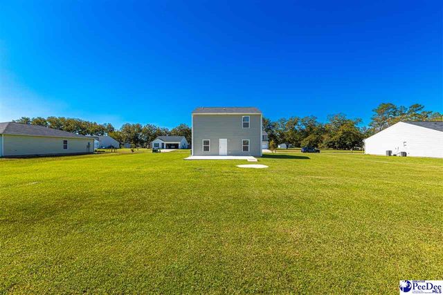 722 Twin Oaks Circle, Lake City, SC 29560