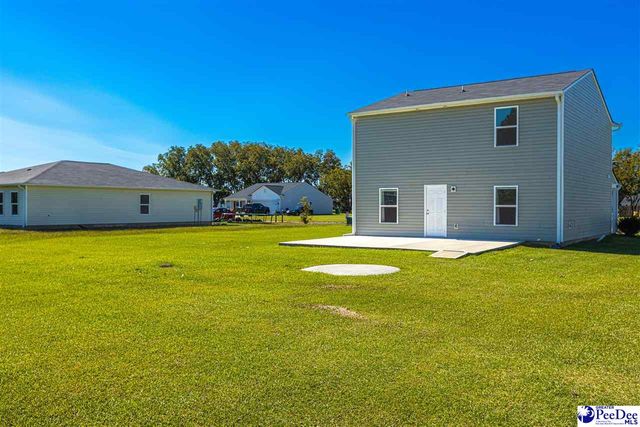 722 Twin Oaks Circle, Lake City, SC 29560