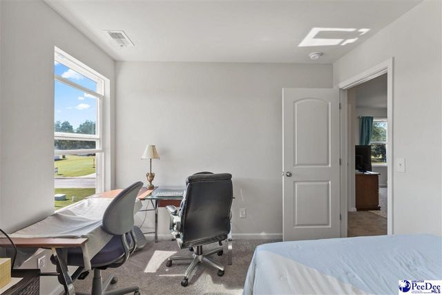 722 Twin Oaks Circle, Lake City, SC 29560