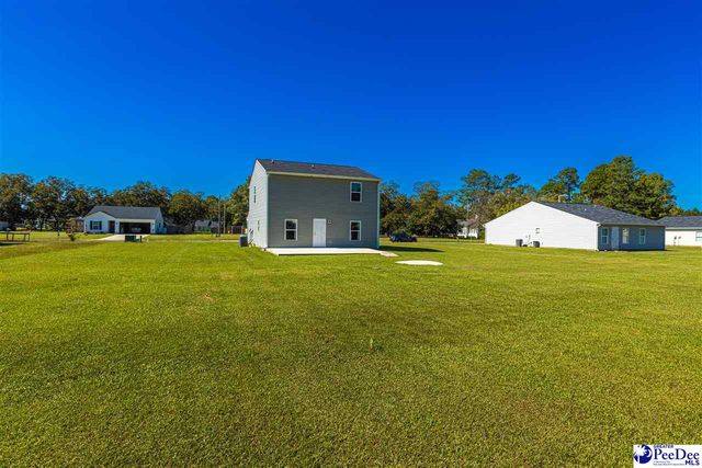 722 Twin Oaks Circle, Lake City, SC 29560