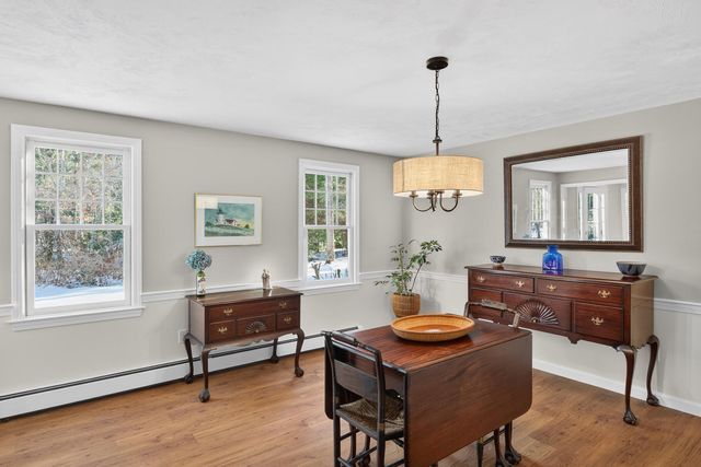 20 Anchor Drive, Forestdale, MA 02644