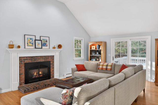 20 Anchor Drive, Forestdale, MA 02644