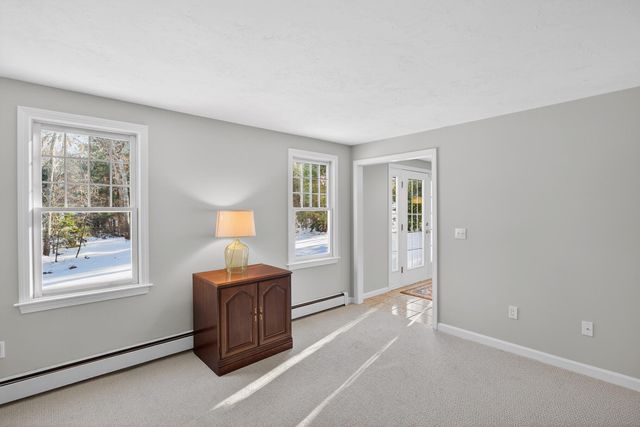 20 Anchor Drive, Forestdale, MA 02644