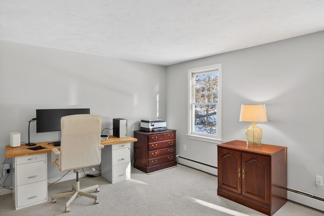 20 Anchor Drive, Forestdale, MA 02644