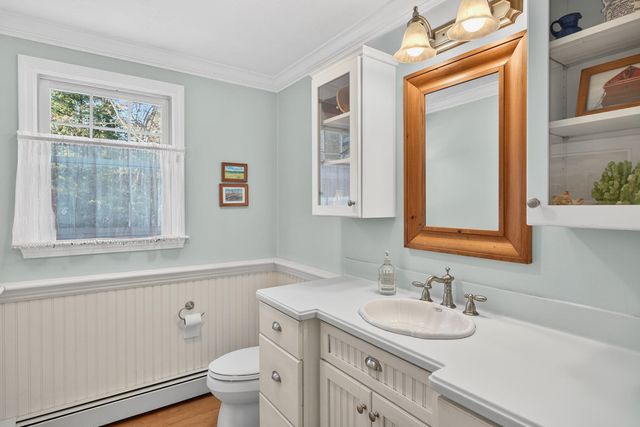 20 Anchor Drive, Forestdale, MA 02644