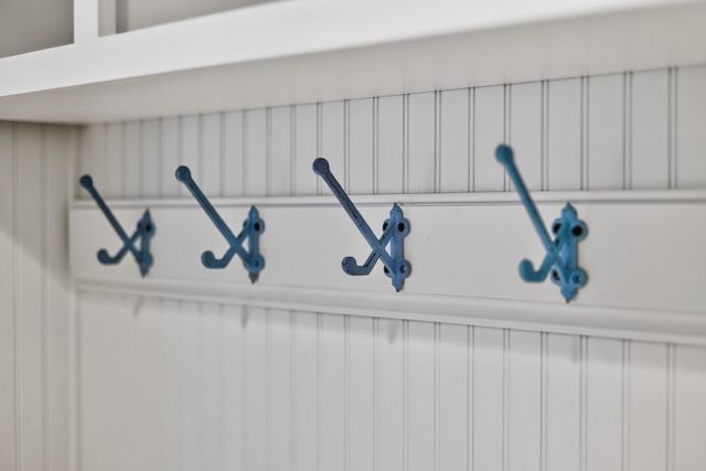 20 Anchor Drive, Forestdale, MA 02644