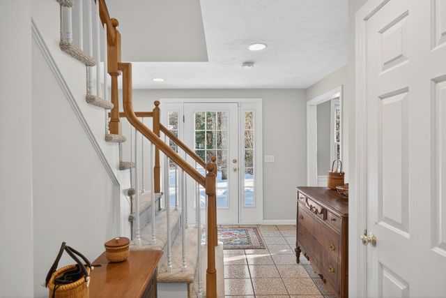 20 Anchor Drive, Forestdale, MA 02644